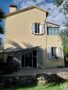 Maison 3 pièces de 82 m² à La Seyne-sur-Mer (83500)