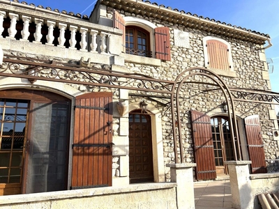 Maison de luxe 3 chambres en vente à Saint-Rémy-de-Provence, Provence-Alpes-Côte d'Azur