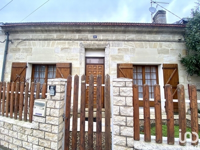 Maison 4 pièces de 92 m² à Bègles (33130)