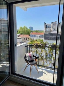 Studio meublé avec terrasse et ascenseurPorte de Versailles (Paris 15°)