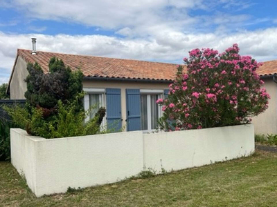 Vente maison 5 pièces 121 m² Buxerolles (86180)