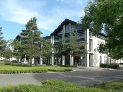 Location de bureau de 1400 m² à Soissons - 02200