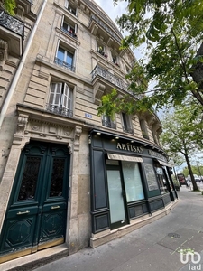 Appartement 3 pièces de 55 m² à Paris (75004)