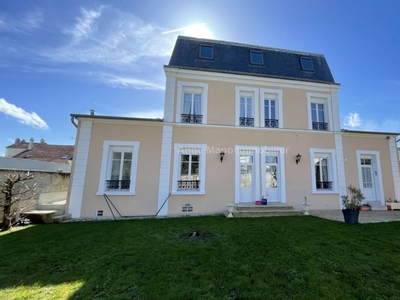 Vente maison 10 pièces 258 m² Reims (51100)