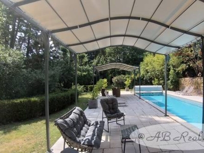 Vente maison 32 pièces 1086 m² Montpellier (34000)