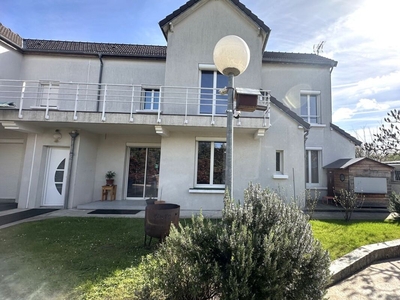 Vente maison 4 pièces 100 m² Gagny (93220)