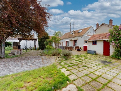 Vente maison 4 pièces 117 m² Montereau-Fault-Yonne (77130)