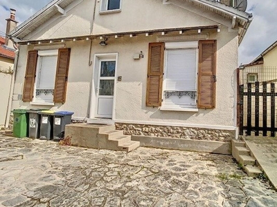 Vente maison 4 pièces 63 m² Villeneuve-Saint-Georges (94190)
