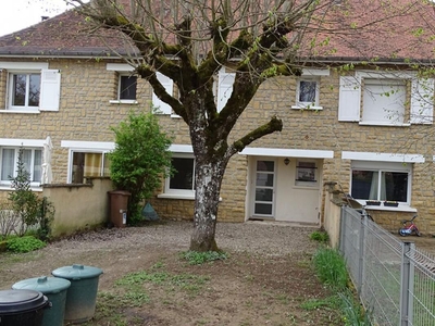 Vente maison 4 pièces 76 m² Montignac (24290)