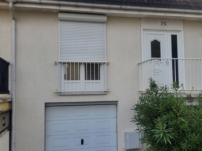 Vente maison 4 pièces 80 m² Châtellerault (86100)