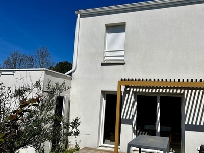 Vente maison 4 pièces 80 m² Royan (17200)