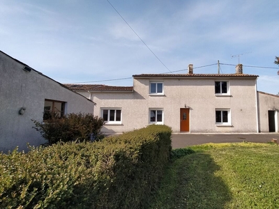 Vente maison 5 pièces 126 m² Rives-d'Autise (85240)