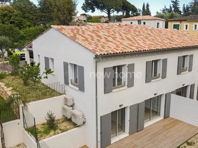 Vente maison 5 pièces 128 m² Cannes (06400)