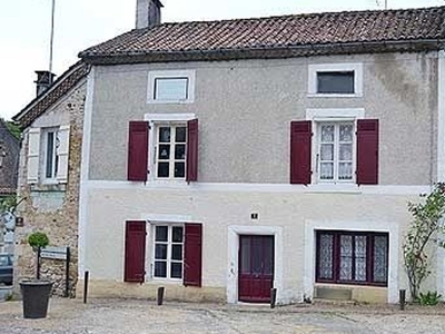 Vente maison 5 pièces 140 m² Milhac-de-Nontron (24470)