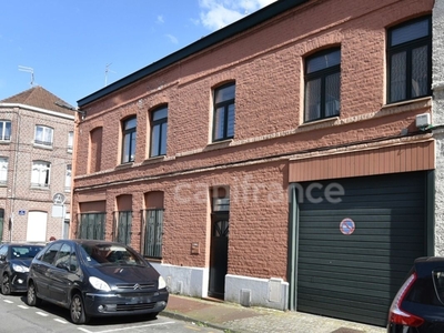 Vente maison 5 pièces 140 m² Tourcoing (59200)