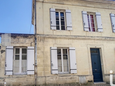 Vente maison 5 pièces 145 m² Saint-Médard-de-Guizières (33230)