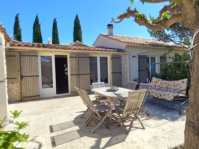 Vente maison 5 pièces 148 m² Crillon-le-Brave (84410)