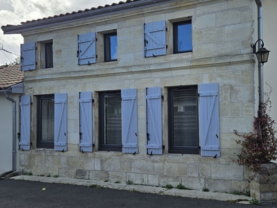 Vente maison 5 pièces 150 m² Ludon-Médoc (33290)