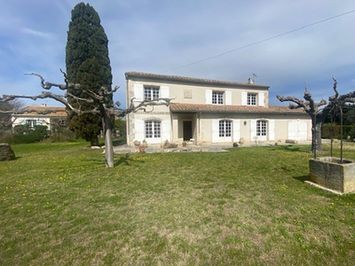 Vente maison 5 pièces 154 m² Arles (13200)