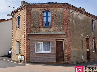 Vente maison 6 pièces 111 m² Montrevault-sur-Èvre (49110)