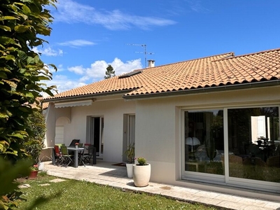 Vente maison 6 pièces 130 m² Chatuzange-le-Goubet (26300)