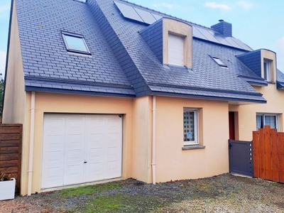 Vente maison 6 pièces 134 m² Tinténiac (35190)