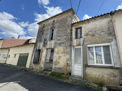 Vente maison 6 pièces 140 m² Archiac (17520)