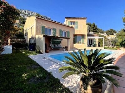 Vente maison 6 pièces 165 m² Toulon (83200)