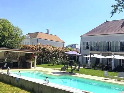 Vente maison 6 pièces 240 m² Bailly-Romainvilliers (77700)