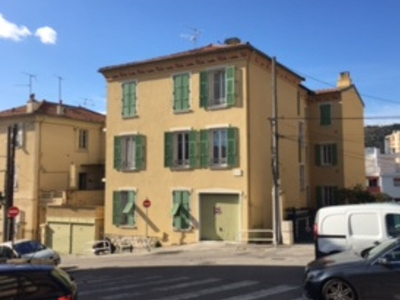 Vente maison 626 m² Nice (06100)