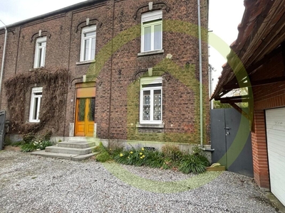 Vente maison 7 pièces 150 m² Louvroil (59720)