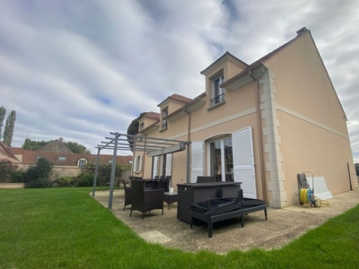 Vente maison 7 pièces 190 m² Orvilliers (78910)