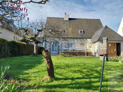 Vente maison 8 pièces 138 m² Saint-Jouan-des-Guérets (35430)
