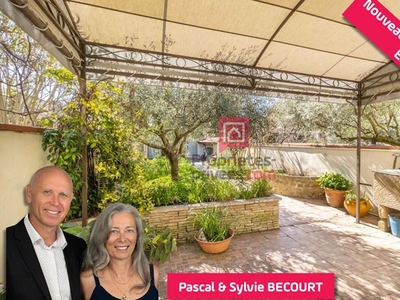 Vente maison 8 pièces 183 m² Carpentras (84200)