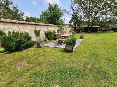 Vente maison 8 pièces 184 m² Avon (77210)