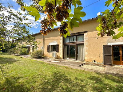Vente maison 8 pièces 348 m² Champigny en Rochereau (86170)