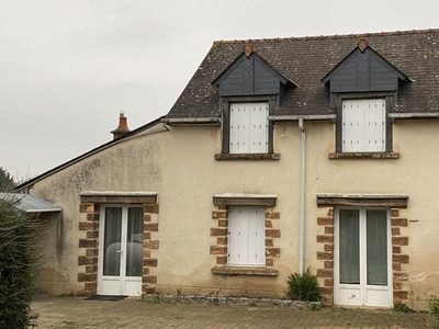 Vente maison 9 pièces 167 m² Courtillers (72300)