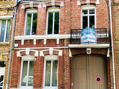 Vente maison 9 pièces 170 m² Amiens (80000)