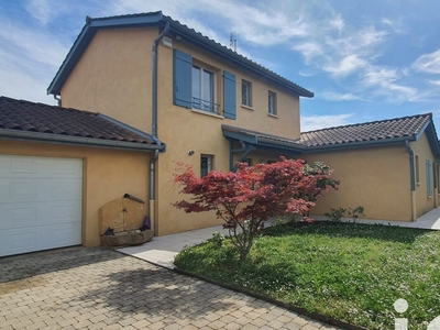 Vente maison 9 pièces 190 m² Curis-Au-Mont-d'Or (69250)