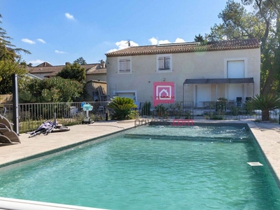 Vente maison 9 pièces 240 m² Le Pontet (84130)