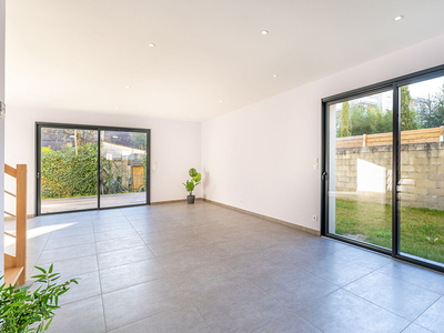 Vente maison à construire 4 pièces 113 m² Bordeaux (33200)