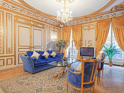 Appartement 3 chambres meublé avec ascenseur et conciergeChamps-Elysées (Paris 8°)