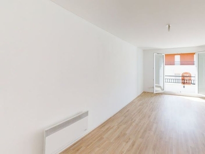 Location appartement 2 pièces 66 m²