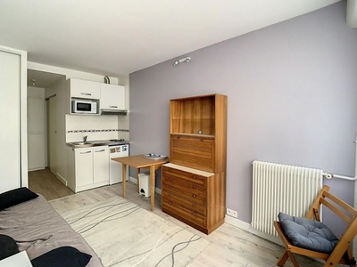 Location meublée appartement 1 pièce 16.33 m²