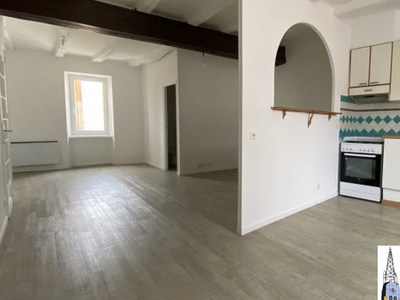 Vente maison 5 pièces 97 m² Marans (17230)