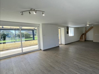 Vente maison 4 pièces 103 m² Motreff (29270)