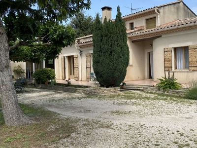 Vente maison 4 pièces 121 m² Pernes-les-Fontaines (84210)