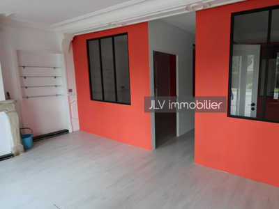 Vente maison 5 pièces 106 m² Bergues (59380)