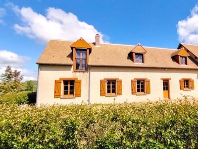 Vente maison 6 pièces 158 m² Chartres (28000)