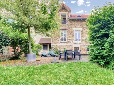 Vente maison 6 pièces 170 m² Nogent-sur-Marne (94130)